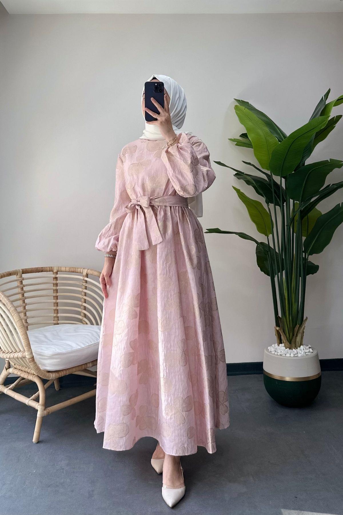 Elis Elbise Pembe