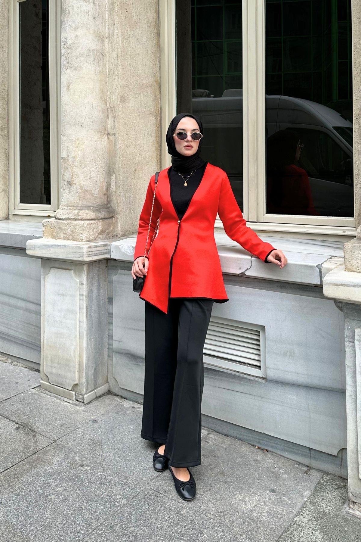 Eva Hırka Kırmızı