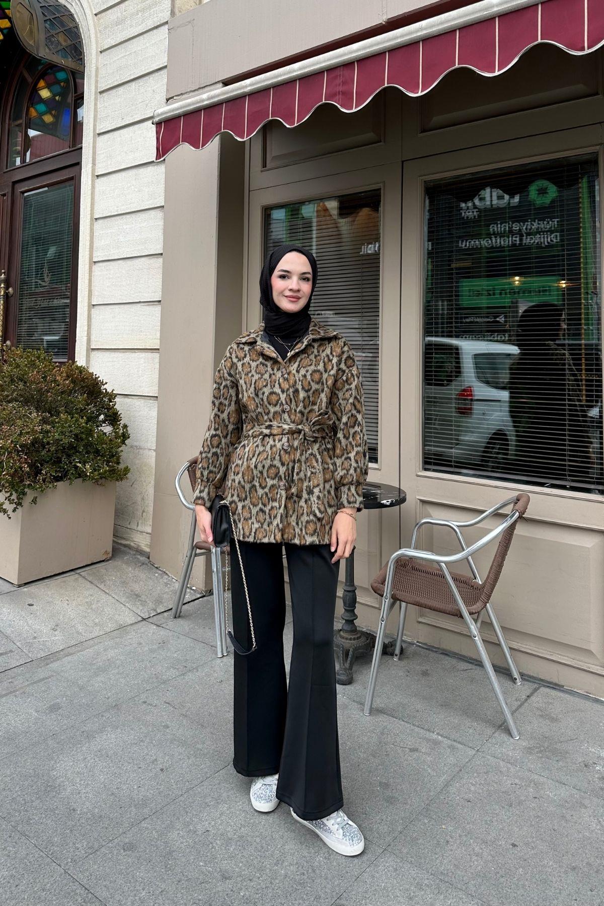 Leopar Desen Keçe Ceket 