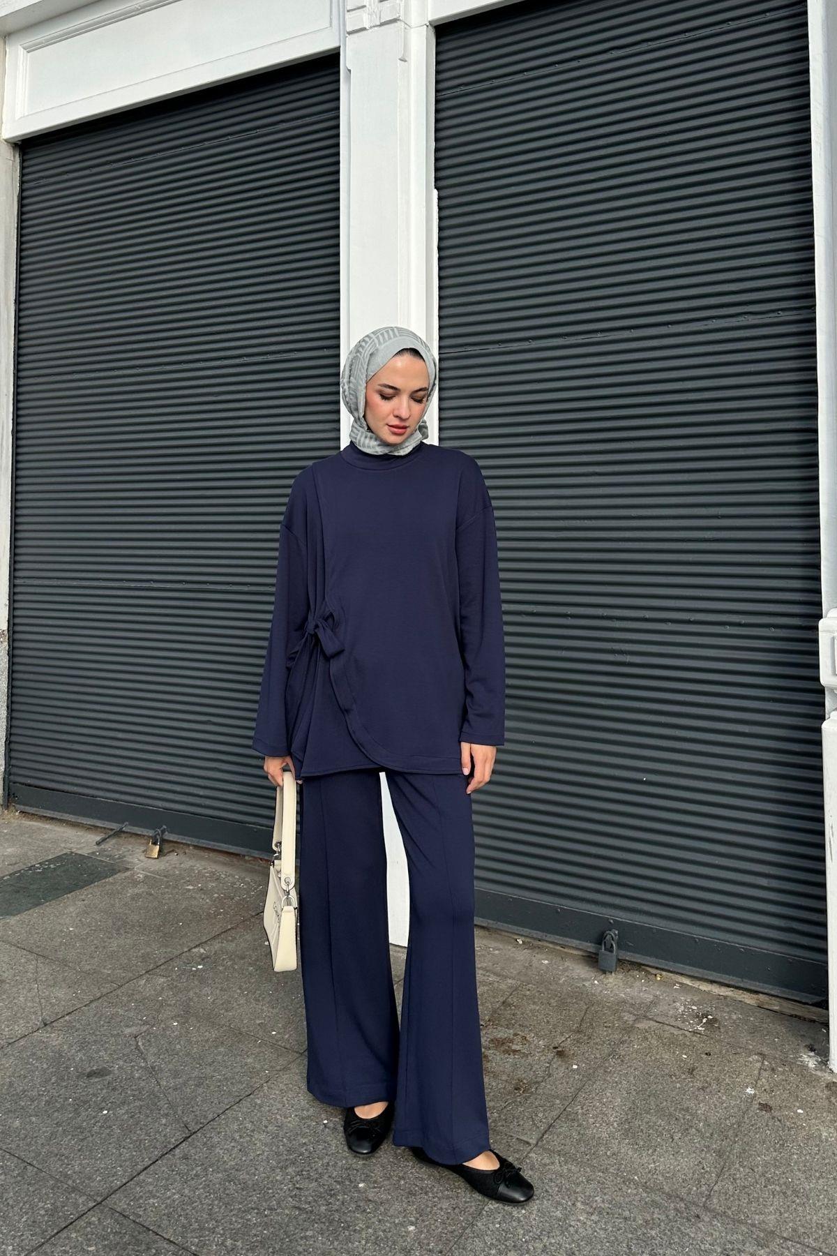 Merlin Takım Lacivert