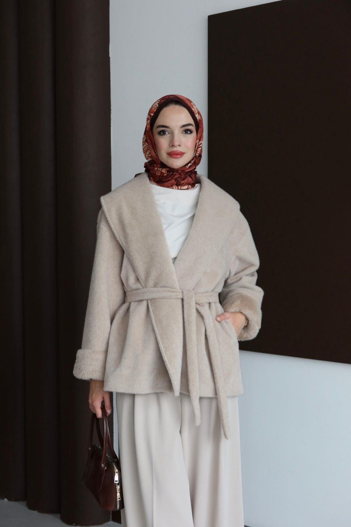 Premimum Otrişli Kaban Bej