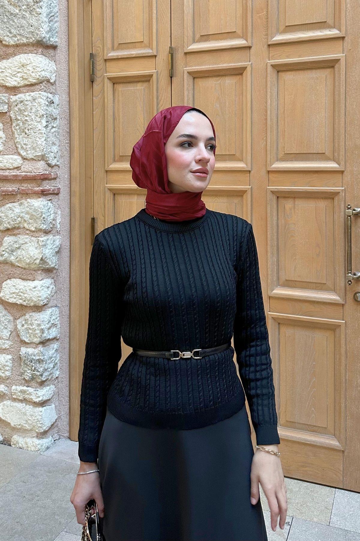 Saç Örgülü Bluz Siyah