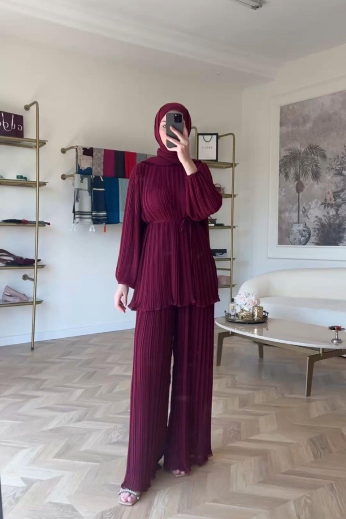 Sofia Piliseli Takım Bordo