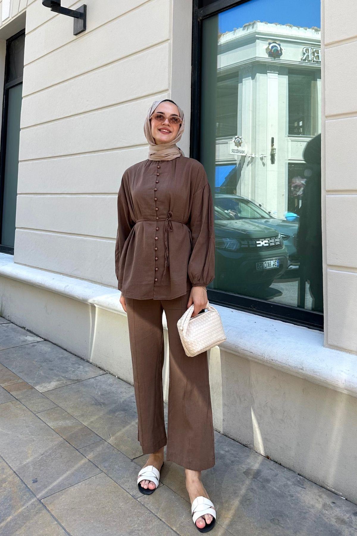 Tina Düğmeli Keten Takım Kahverengi