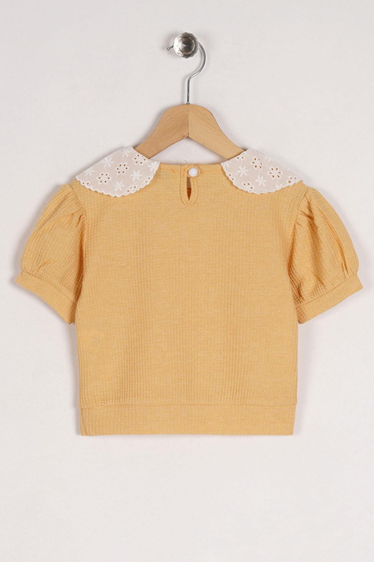 Bebe Yaka Dantelli Mini Kareli Hardal Renk Kız Çocuk Tshirt