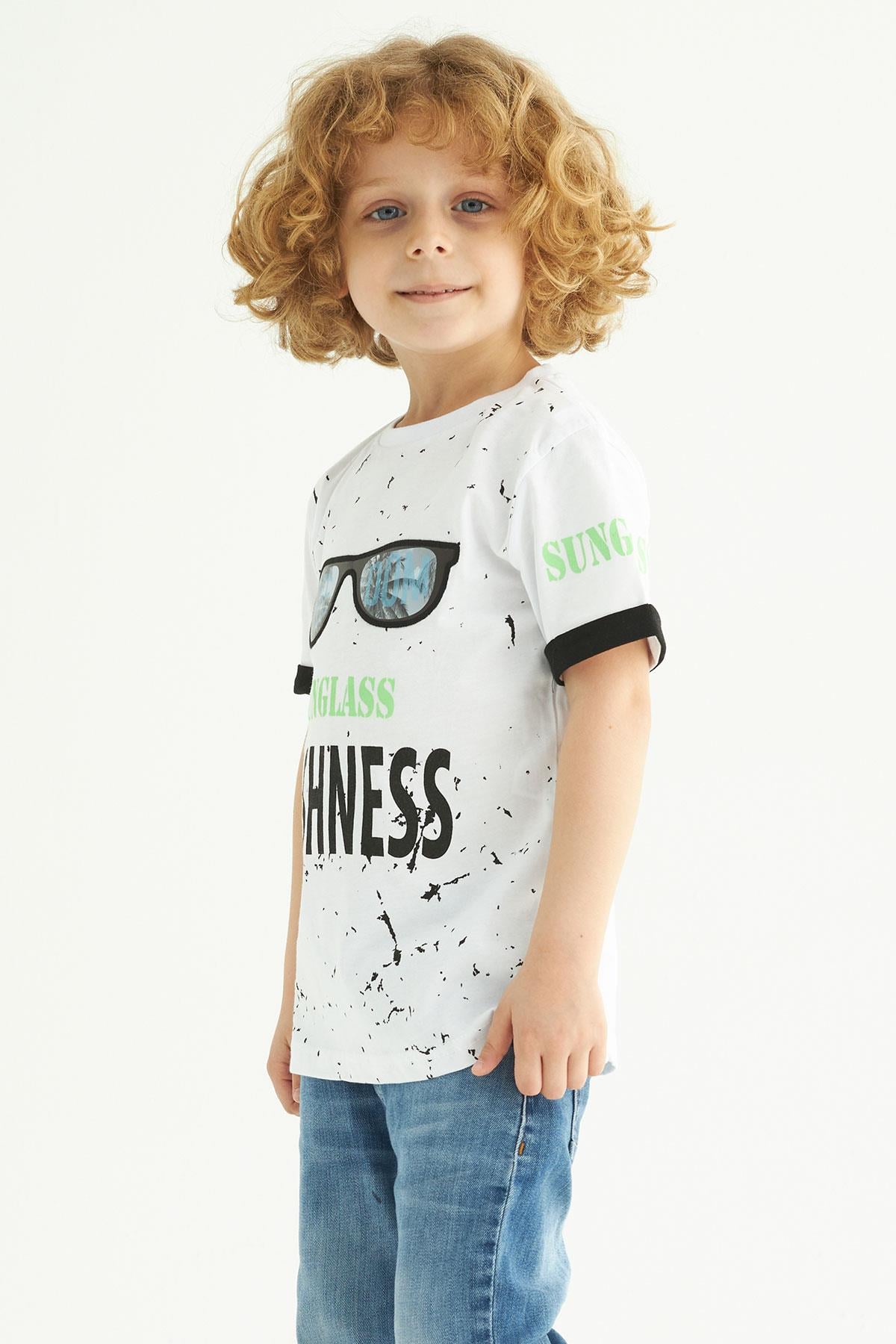 Bisiklet Yaka Kısa Kol Beyaz Renk Erkek Çocuk Tshirt
