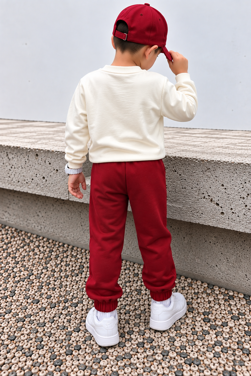 Erkek Çocuk Eşofman Takımı HELLO Ayıcık Baskılı Sweatshirt Kırmızı Spor Takım