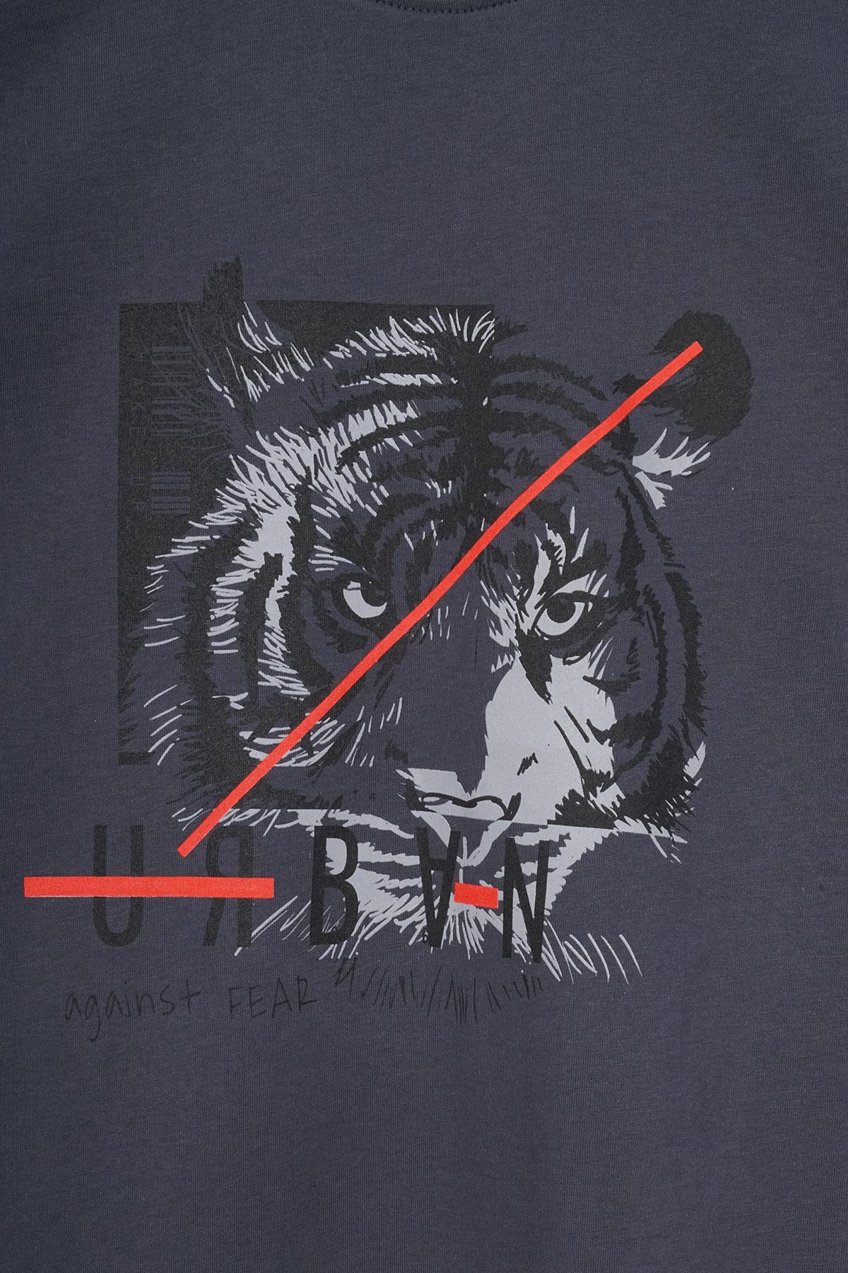 Bisiklet Yaka Kaplan Baskılı Füme Renk Erkek Çocuk Tshirt