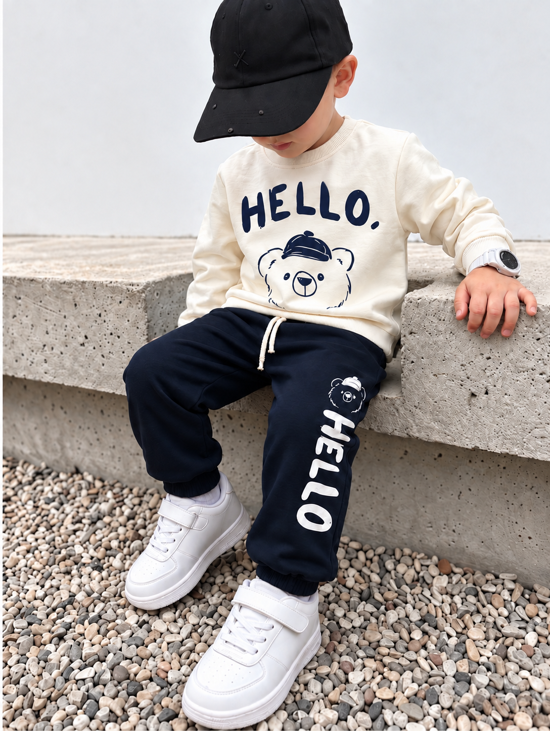 Erkek Çocuk Eşofman Takımı HELLO Ayıcık Baskılı Sweatshirt Lacivert Spor Takım
