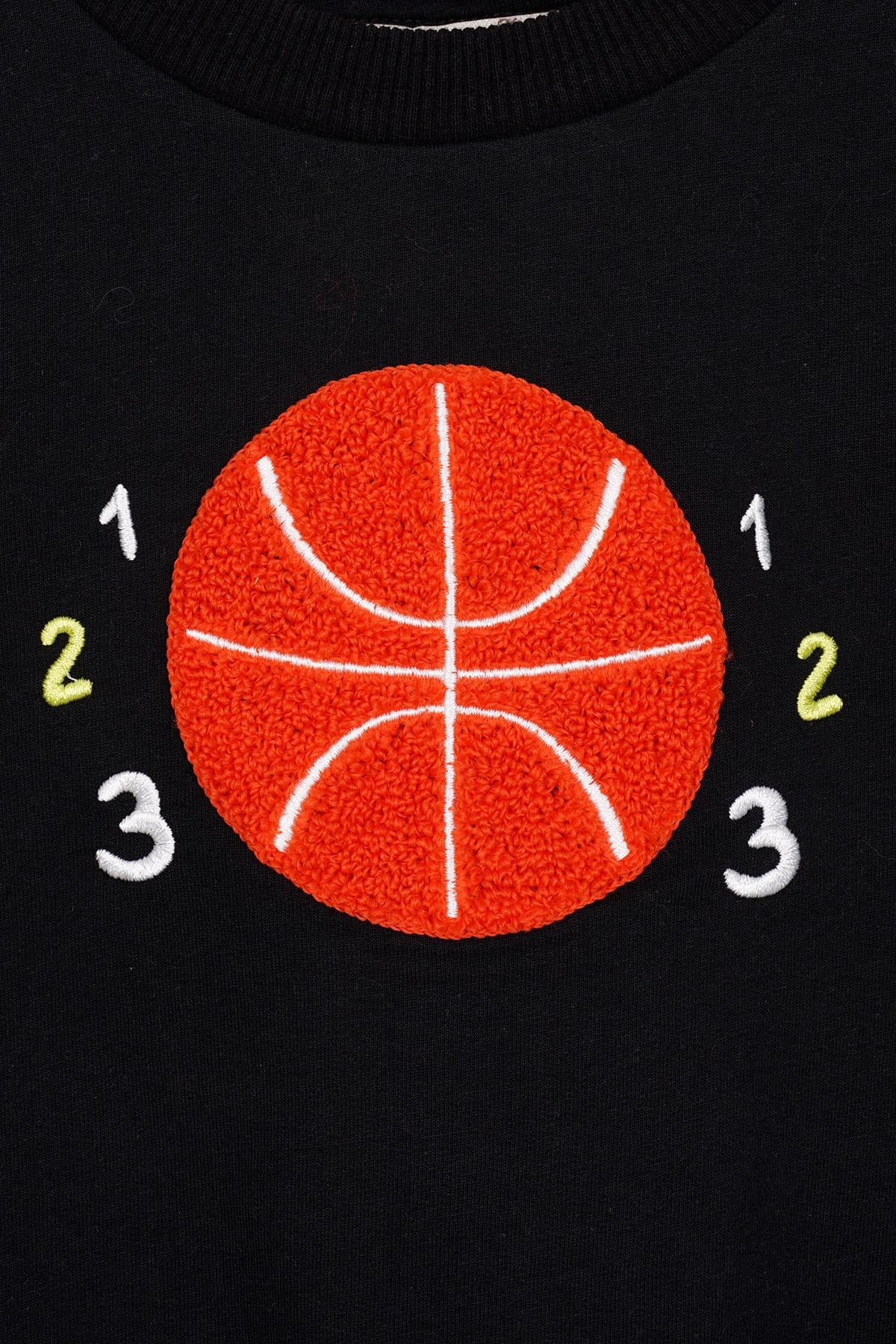 Basket Topu Nakışlı Siyah Renk Erkek Çocuk Sweatshirt