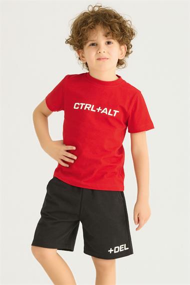 Bisiklet Yaka Kısa Kol Yazı Baskılı Cep Detaylı Kırmızı Renk Erkek Çocuk Şortlu Takım