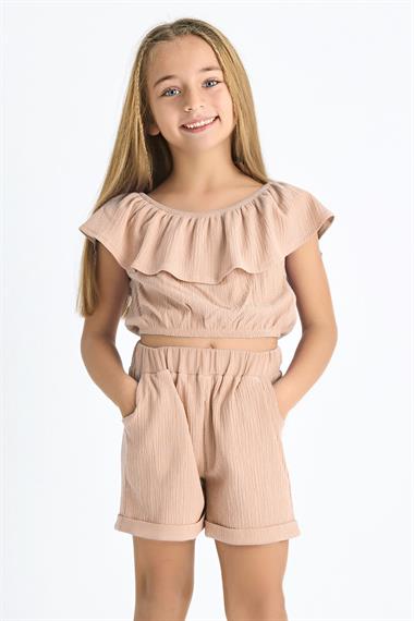 Kayıkçı Yaka Omuz Detaylı Fırfır Kollu Beli Lastikli Cep Detaylı Bej Renk Kız Çocuk Şortlu Takım