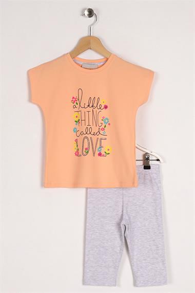 Bisiklet Yaka Kısa Kol Lıttle Thıng Colled Love Baskılı Oranj Karamela Renk Kız Çocuk Taytlı Takım