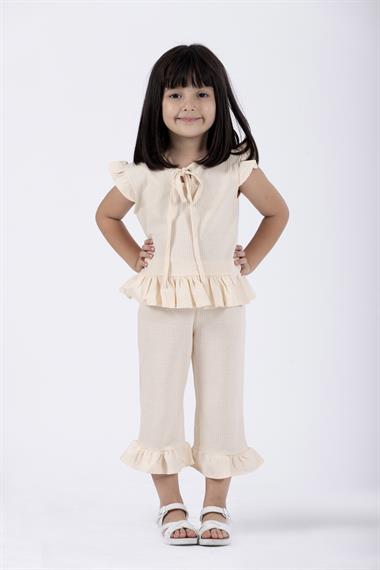 Bisiklet Yaka Kısa Kol Waffel Paca Fırfırlı Ikılı Takım Ekru Renk Kız Çocuk Ikılı Takım