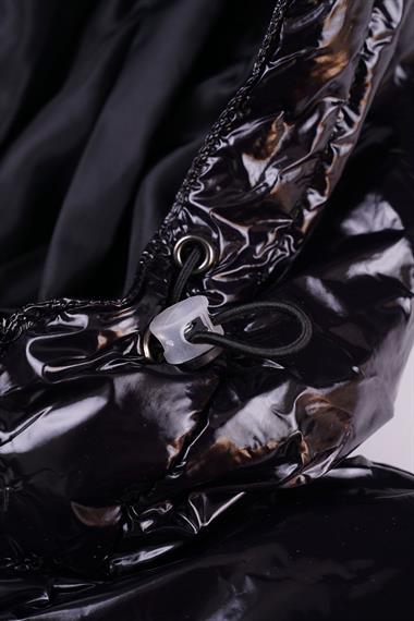 Kapüşonlu Uzun Kol Siyah Renk Kız Çocuk Mont