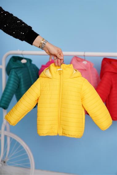 Kapüşonlu Dar Kalıp Uzun Kol Sarı Renk Mont