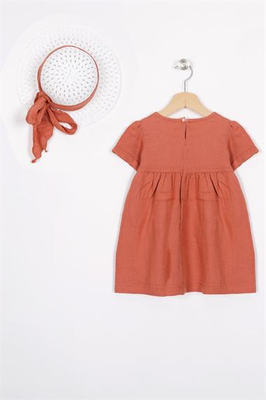 Bisiklet Yaka Kısa Kol Sapka Aksesuarlı Kıremıt Renk Kız Cocuk Elbıse