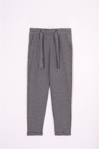 Ekose Desenli Double Paça Siyah Renk Kız Çocuk Pantolon