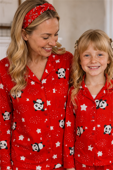 Anne Kız Pijama Takımı Kırmızı Renk Panda Desenli Uzun Kollu Rahat Ev Giyim Takımı