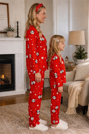 Anne Kız Pijama Takımı Kırmızı Renk Panda Desenli Uzun Kollu Rahat Ev Giyim Takımı