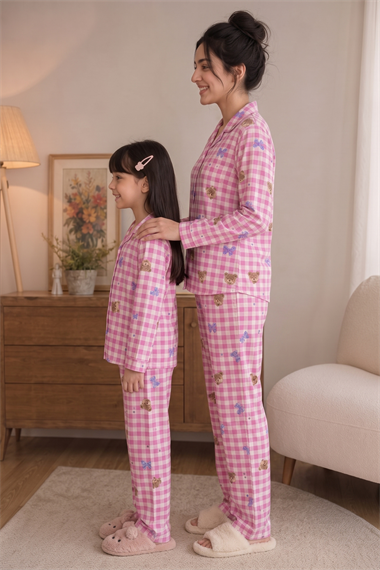 Anne Kız Pijama Takımı Pembe Fiyonk Desenli Uzun Kollu Rahat Ev Giyim Takımı