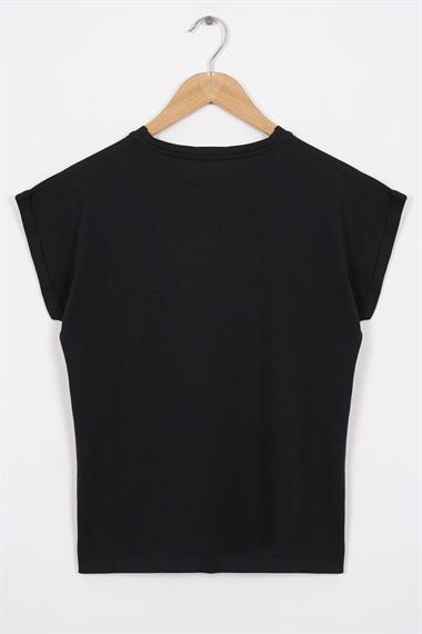 Bisiklet Yaka Kısa Kol Cep Detaylı Simli Kedi Baskılı Siyah Renk Kız Çocuk Tshirt