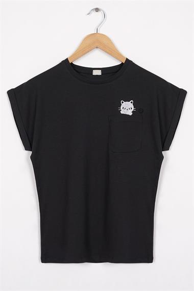Bisiklet Yaka Kısa Kol Cep Detaylı Simli Kedi Baskılı Siyah Renk Kız Çocuk Tshirt