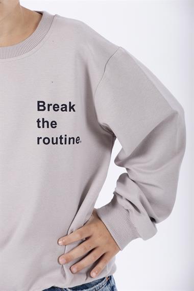 Bisiklet Yaka Uzun Kol Yazı Baskılı Taş Rengi Erkek Çocuk Sweatshirt