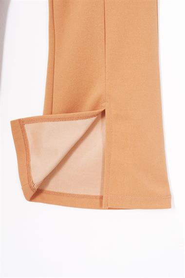 İspanyol Paça Yırtmaç Detaylı Vizon Renk Kız Çocuk Pantolon