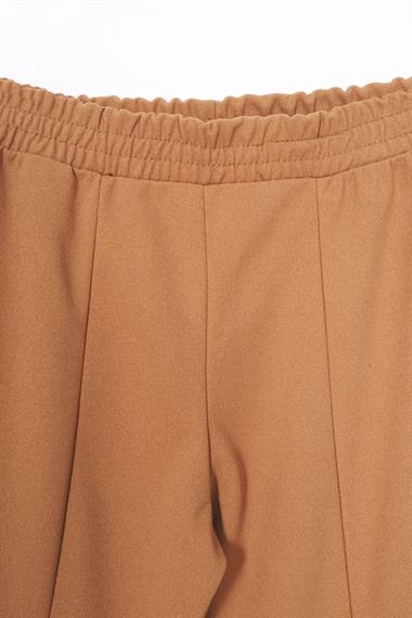 İspanyol Paça Yırtmaç Detaylı Kahverengi Renk Kız Çocuk Pantolon