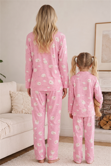 Anne Kız Pijama Takımı Pembe Kuzu Desenli Uzun Kollu Rahat Ev Giyim Takımı