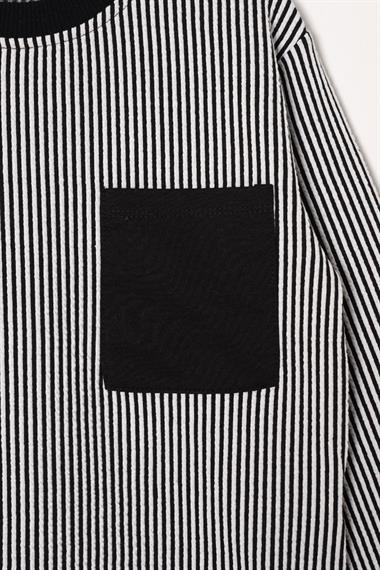 Bisiklet Yaka Tek Cep Siyah Renk Erkek Çocuk Çizgili Sweatshirt