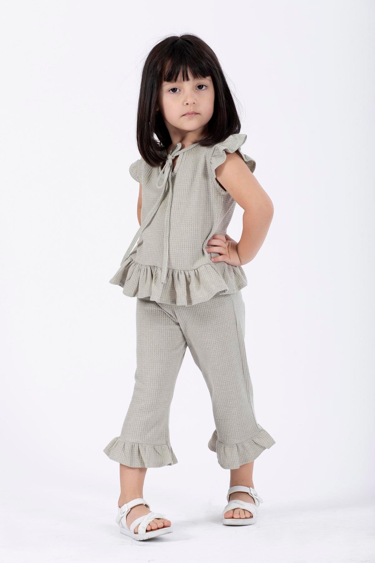 Bisiklet Yaka Kısa Kol Waffel Paca Fırfırlı Ikılı Takım Cagla Yesil Renk Kız Çocuk Ikılı Takım