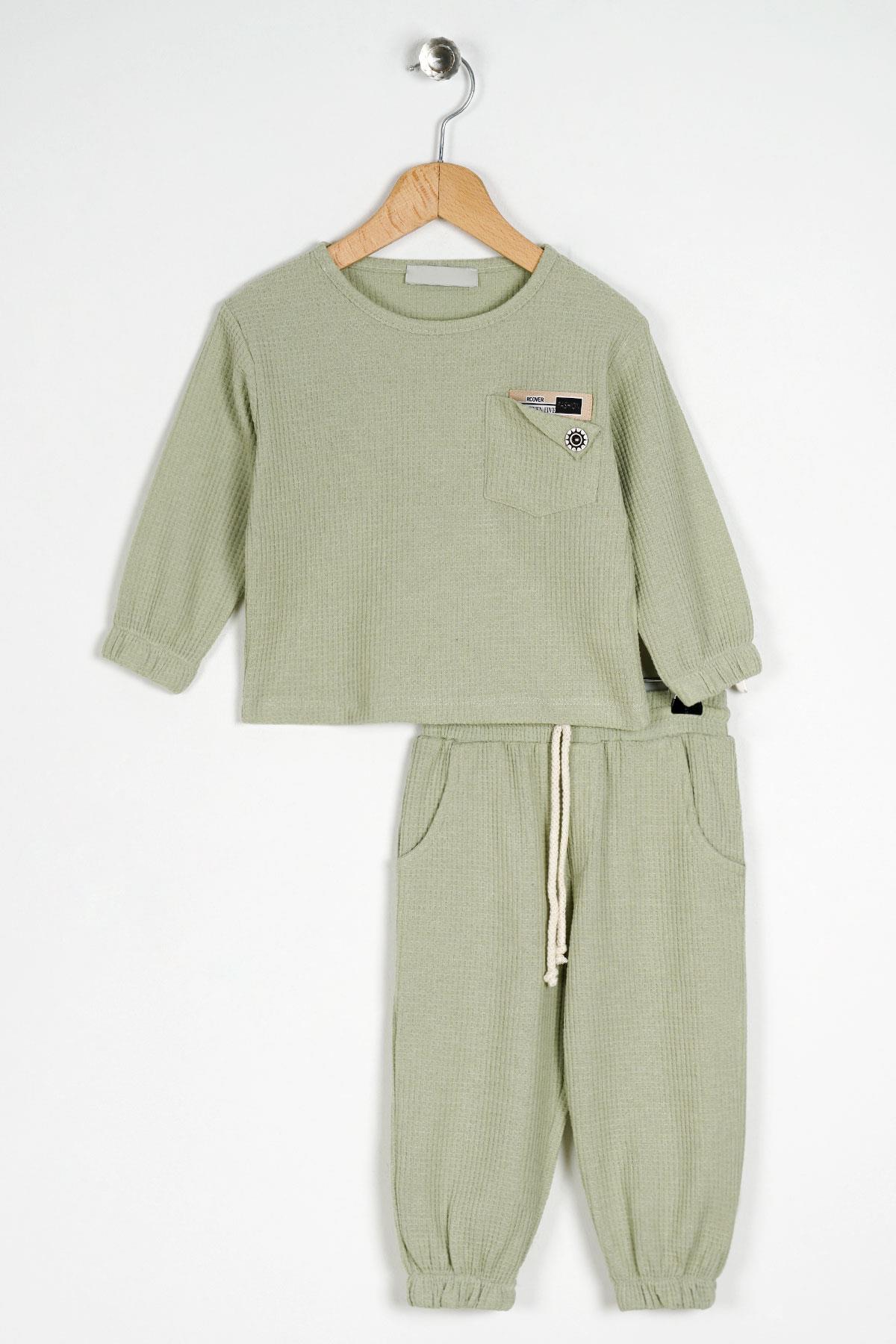 Bisiklet Yaka Uzun Kol Armalı Kol ve Paça Lastikli Cagla Yesil Renk Erkek Çocuk İkili Takım