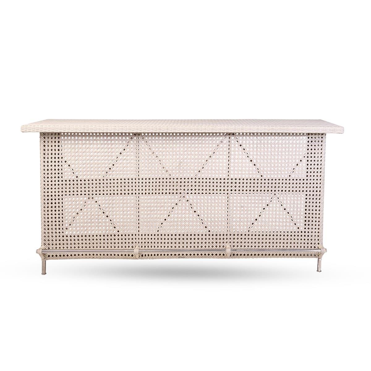 alfresco-mazuvo-new-white-bar-masasi