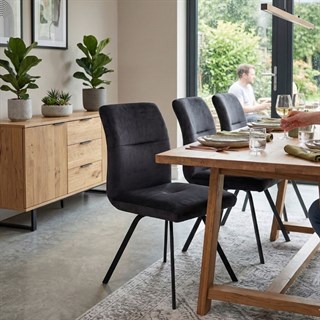 Onyx Side Chair