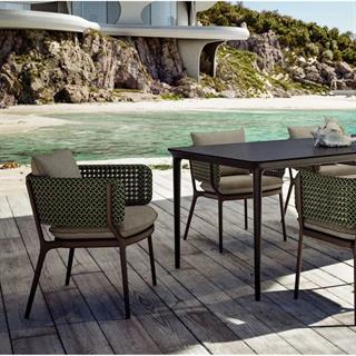 Dedon Bellmonde Pine Sandalye