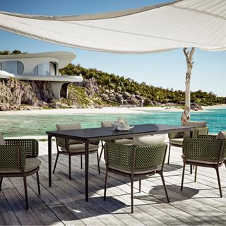 Dedon Bellmonde Large Black Pepper Yemek Masası