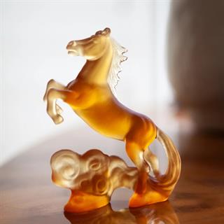 Horoscope At Heykeli - Amber