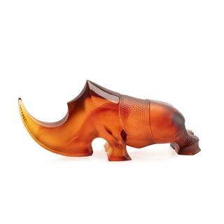 Pellini Gergedan Heykeli-Ambre