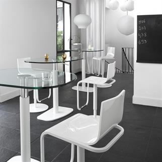 Ligne Roset Piazza White Bar Masası