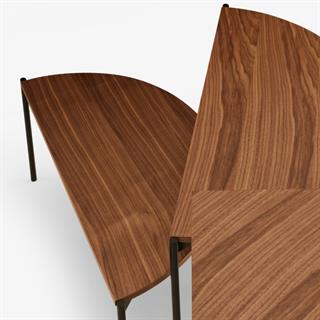 Ligne Roset Quadran Üçlü Sehpa Seti