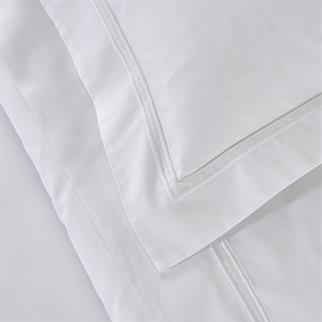 Yves Delorme Triomphe Blanc Kare Yastık Kılıfı