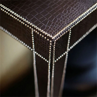 Bernhardt Colter Brown Konsol