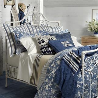 Ralph Lauren Home Bryenden Kare Yastık