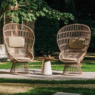 Kettal Cala Wet Stone Terrarosa Yuvarlak Yan Sehpa