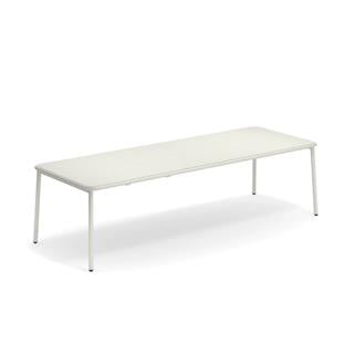 Emu Yard Extendable Dining Table