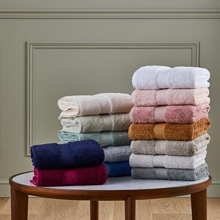 Yves Delorme Etoile Horizon Bath Towel