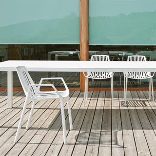 Fast Rion White Armchair