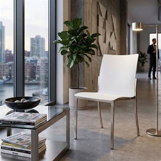 Gloster Fusion White Bahçe Sandalyesi